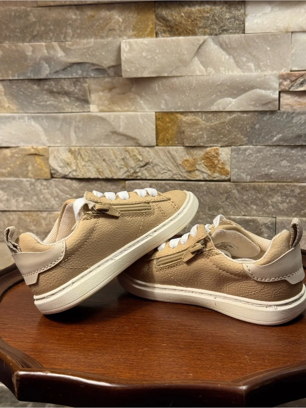 Kids Sz 7 Eur 23 Zara Monochrome Beige Textured Low-top W/ Zipper Sneaker Shoe